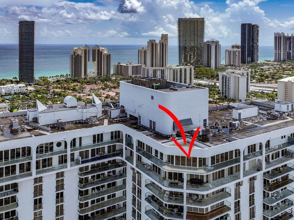 19707 Turnberry Way TS2, Aventura FL 33180