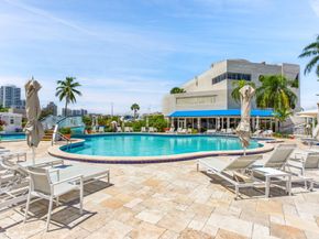 19707 Turnberry Way TS2, Aventura FL 33180