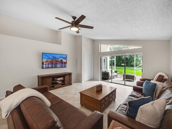 1802 S Club Drive, Wellington FL 33414