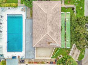 2111 NE 42nd Ct 201w, Lighthouse Point FL 33064