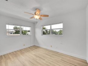 2111 NE 42nd Ct 201w, Lighthouse Point FL 33064