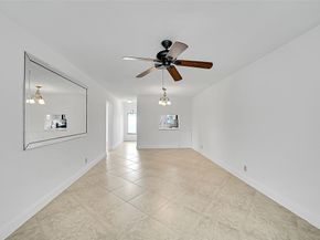 2111 NE 42nd Ct 201w, Lighthouse Point FL 33064