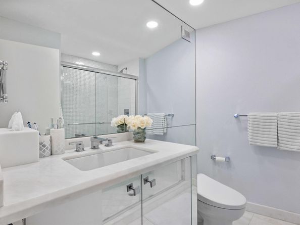 44 Cocoanut Row 510/511 B, Palm Beach FL 33480