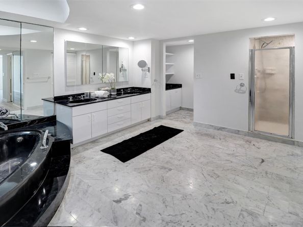1912 S Ocean Dr 10B, Hallandale Beach FL 33009