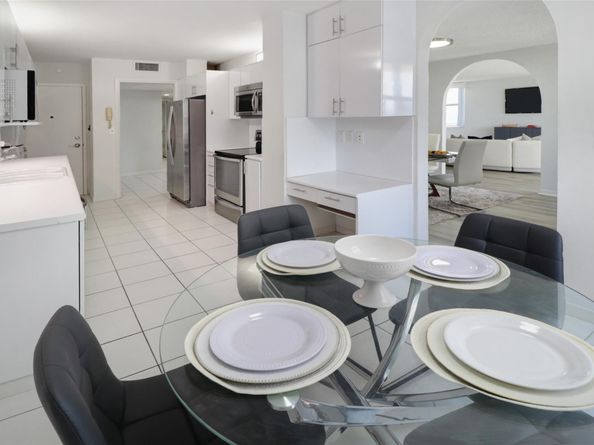 1912 S Ocean Dr 10B, Hallandale Beach FL 33009