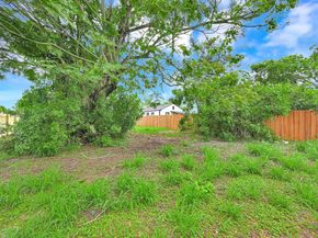 127 NE 8th St, Pompano Beach FL 33060