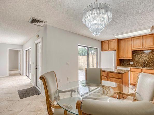 926 9th Lane, Greenacres FL 33463