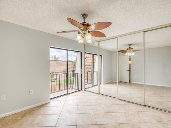 926 9th Lane, Greenacres FL 33463