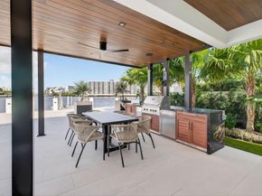 2533 Aqua Vista Blvd, Fort Lauderdale FL 33301