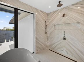 2533 Aqua Vista Blvd, Fort Lauderdale FL 33301