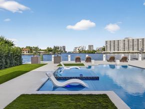 2533 Aqua Vista Blvd, Fort Lauderdale FL 33301