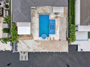 2533 Aqua Vista Blvd, Fort Lauderdale FL 33301