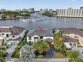 2533 Aqua Vista Blvd, Fort Lauderdale FL 33301