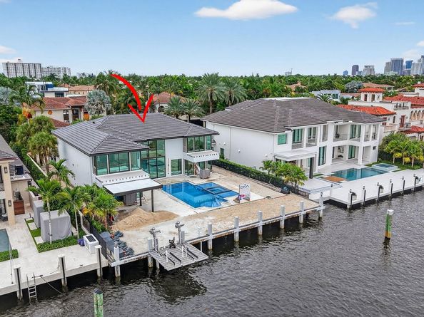 2533 Aqua Vista Blvd, Fort Lauderdale FL 33301