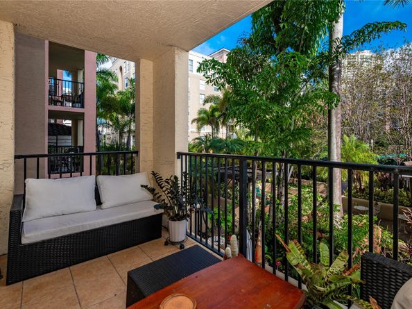 520 SE 5th ave 1202, Fort Lauderdale FL 33301