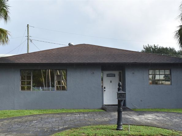3001 NW 8th Pl, Fort Lauderdale FL 33311