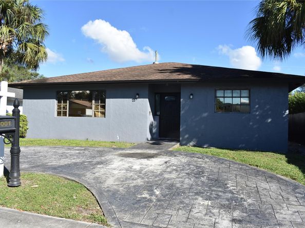 3001 NW 8th Pl, Fort Lauderdale FL 33311