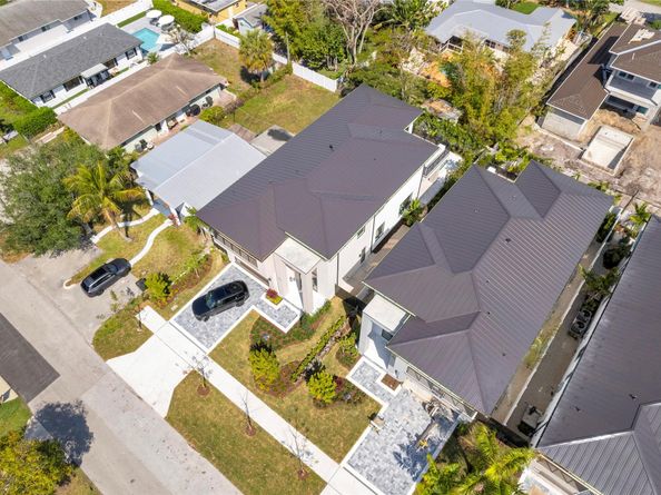 235 NE 11th Street, Delray Beach FL 33444