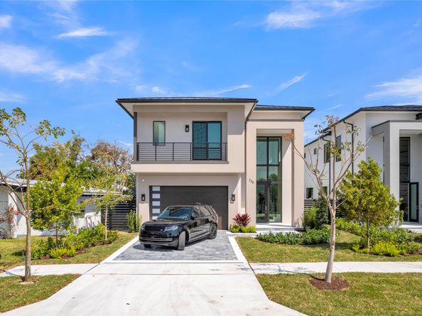 235 NE 11th Street, Delray Beach FL 33444