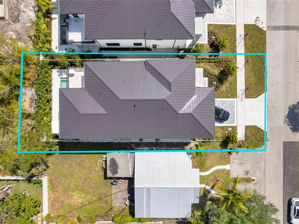 235 NE 11th Street, Delray Beach FL 33444