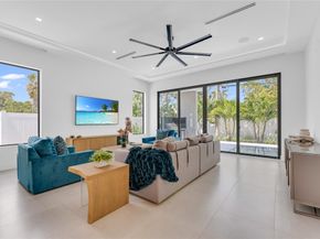 235 NE 11th Street, Delray Beach FL 33444