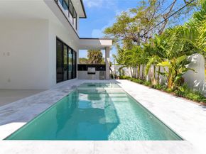 235 NE 11th Street, Delray Beach FL 33444