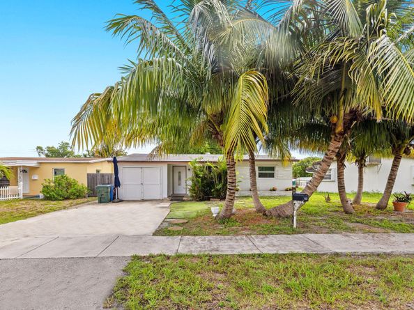 5348 NE 1st Ter, Fort Lauderdale FL 33334