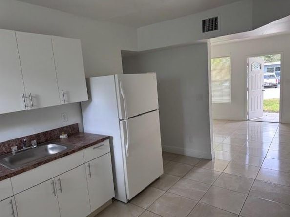 5902 SW 26th Ter, West Park FL 33023