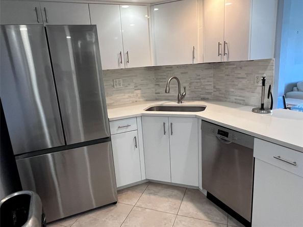 3200 NE 36 512A, Fort Lauderdale FL 33308