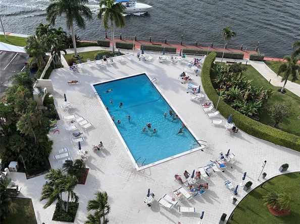 3200 NE 36 512A, Fort Lauderdale FL 33308