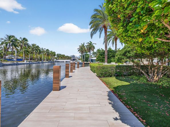 1 Royal Palm Dr, Fort Lauderdale FL 33301