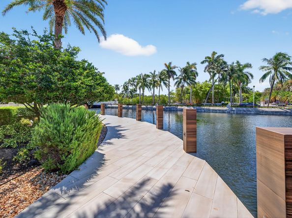 1 Royal Palm Dr, Fort Lauderdale FL 33301