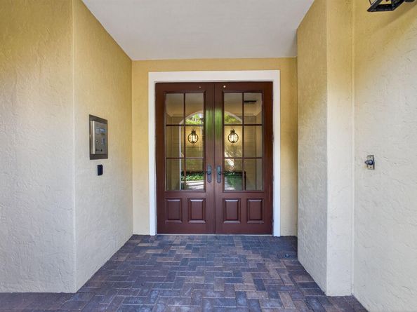 3940 N Flagler Drive 403, West Palm Beach FL 33407