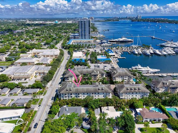 3940 N Flagler Drive 403, West Palm Beach FL 33407
