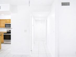 9150 NW 38th Drive 110, Coral Springs FL 33065