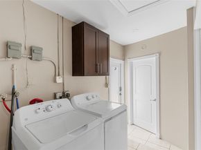 873 NW 70th Way, Margate FL 33063