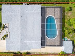 873 NW 70th Way, Margate FL 33063