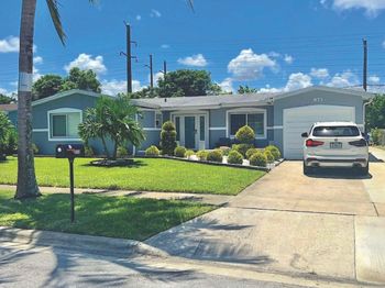 873 NW 70th Way