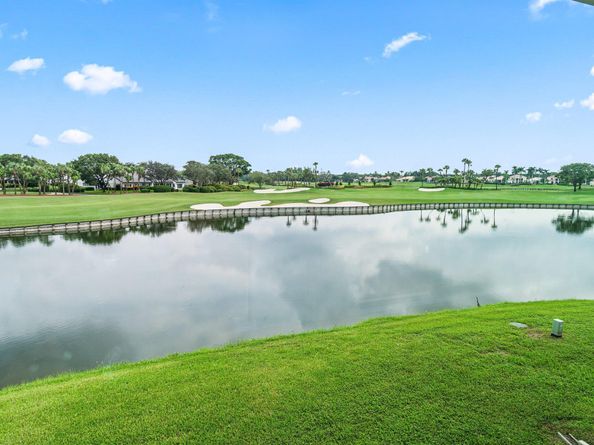 23 Eastgate Drive B, Boynton Beach FL 33436