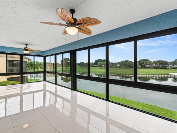 23 Eastgate Drive B, Boynton Beach FL 33436