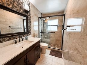1450 Lakeview Cir, Coral Springs FL 33071