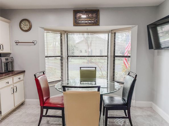 1450 Lakeview Cir, Coral Springs FL 33071