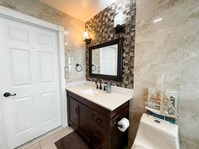 1450 Lakeview Cir, Coral Springs FL 33071