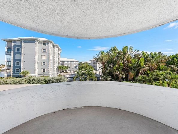 2200 S Ocean Boulevard 304, Delray Beach FL 33483