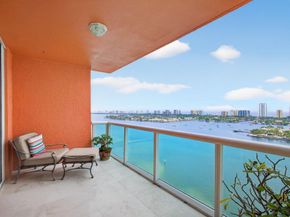 2640 Lake Shore Drive 2115, Riviera Beach FL 33404