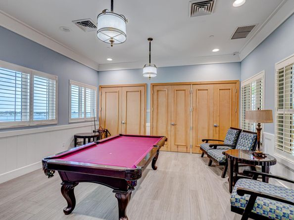 2640 Lake Shore Drive 2115, Riviera Beach FL 33404