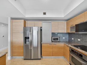 2640 Lake Shore Drive 2115, Riviera Beach FL 33404
