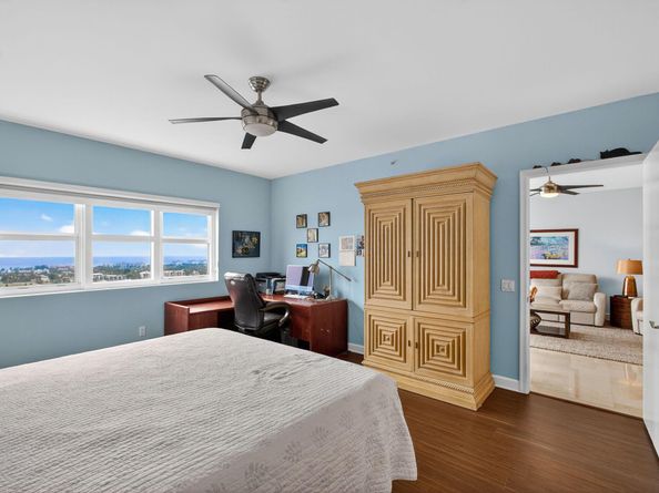 2640 Lake Shore Drive 2115, Riviera Beach FL 33404