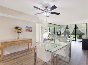 11090 Green Lake Drive 201, Boynton Beach FL 33437