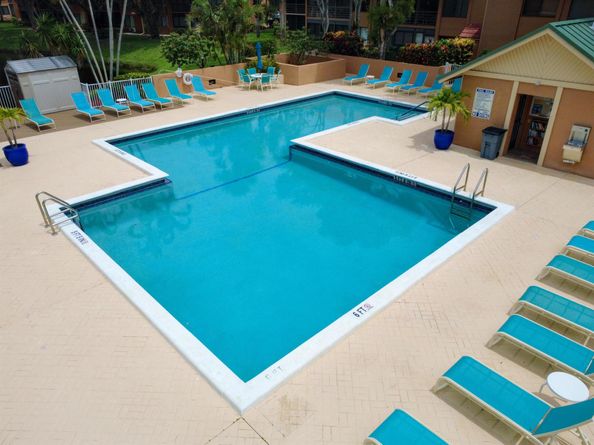 11090 Green Lake Drive 201, Boynton Beach FL 33437
